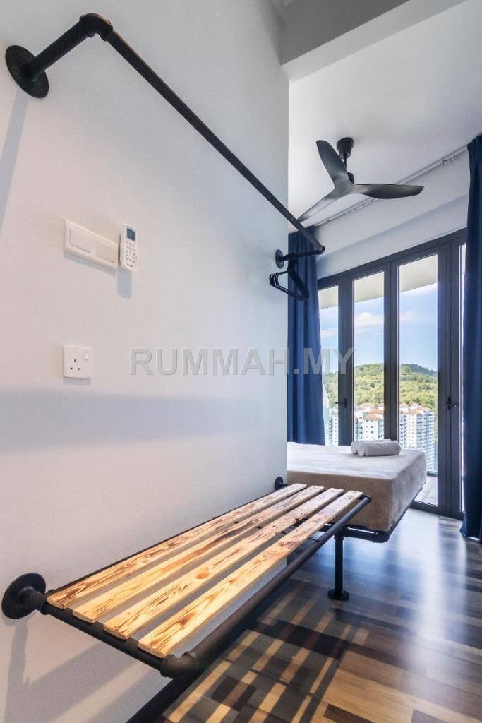 condo in Gelugor, Penang — photo 4