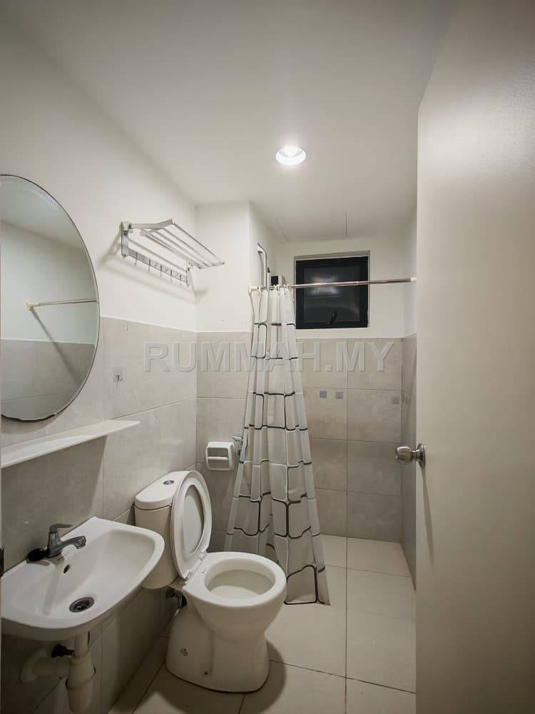 condo in Tanjung Tokong, Penang — photo 5