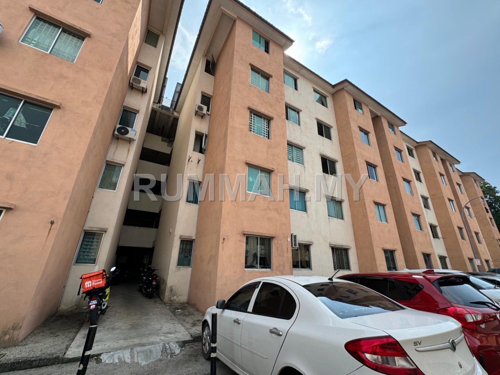 3-bedroom condo in Juru, Penang for rent - Taman Bukit Juru 3 Bedroom Guarded Flat For Rent RM850