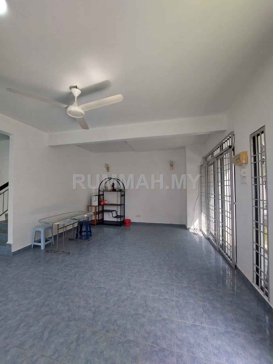 BM Alma Taman Saujana Indah, Double Storey Semi-Detached House, No facing House