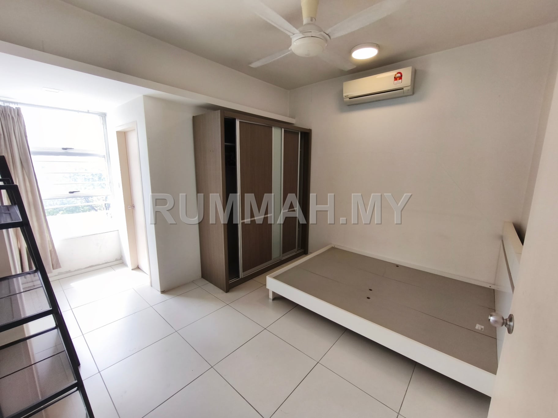 condo in Puchong, Selangor — photo 4