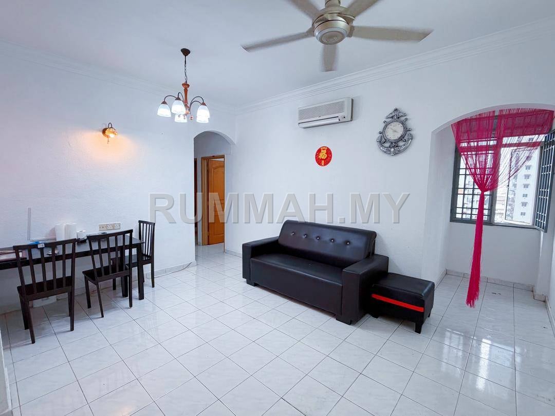 condo in Relau, Penang — photo 5
