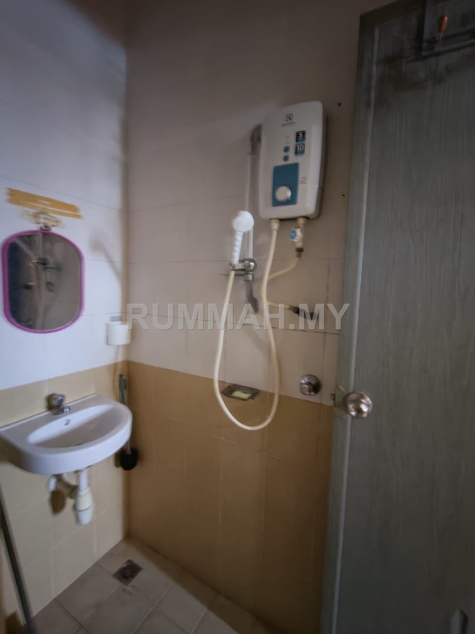 condo in Butterworth, Penang — photo 7