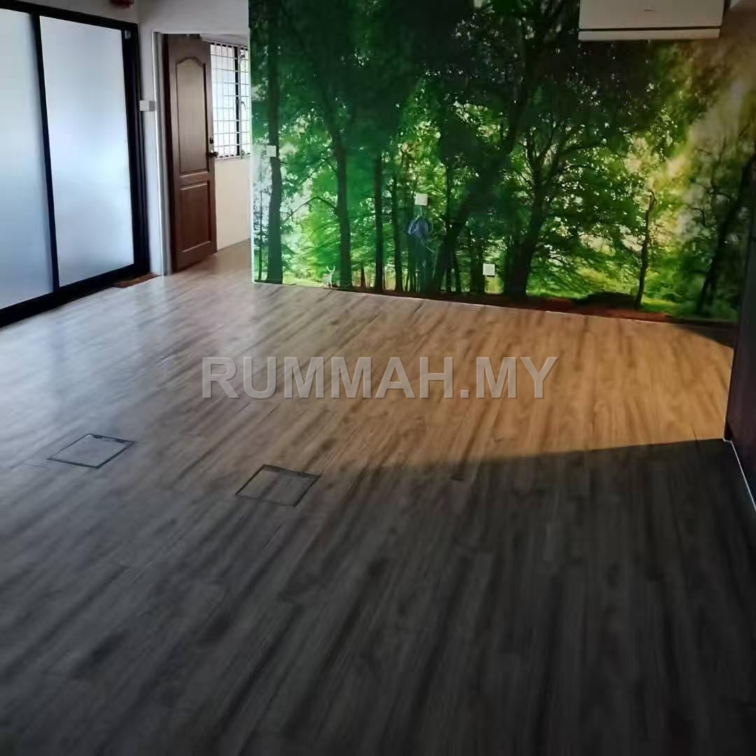 3-bedroom condo in Bayan Lepas, Penang for rent - Springfield @ Sungai Ara, Partially Furnished, 1 Car Park