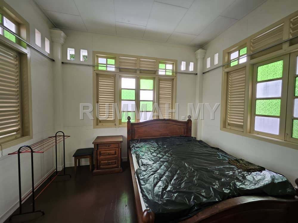 house in George Town, Penang — photo 4