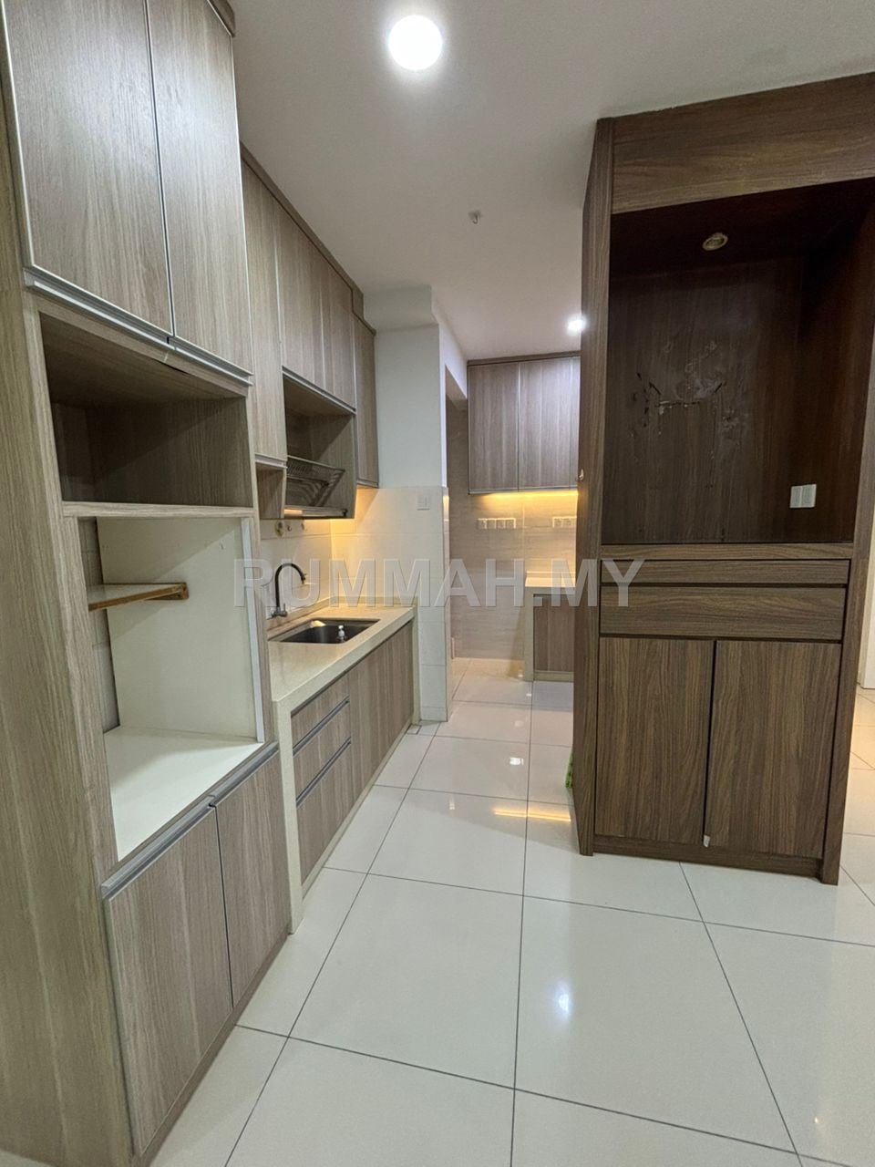 condo in Gelugor, Penang — photo 3
