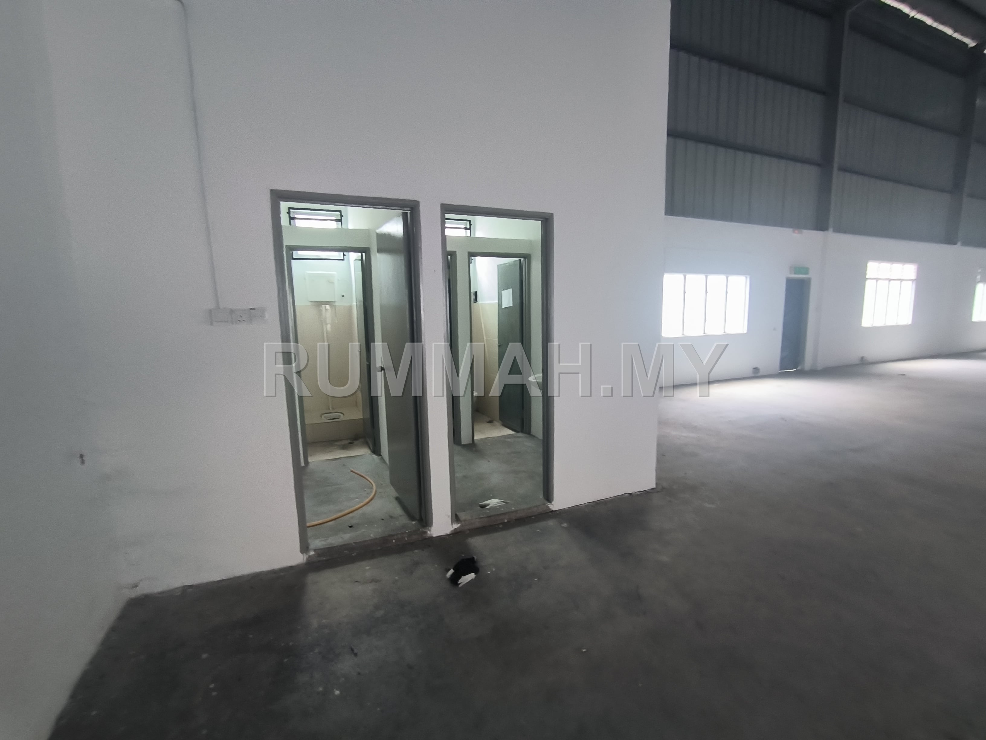 industrial in Simpang Ampat, Unknown — photo 5