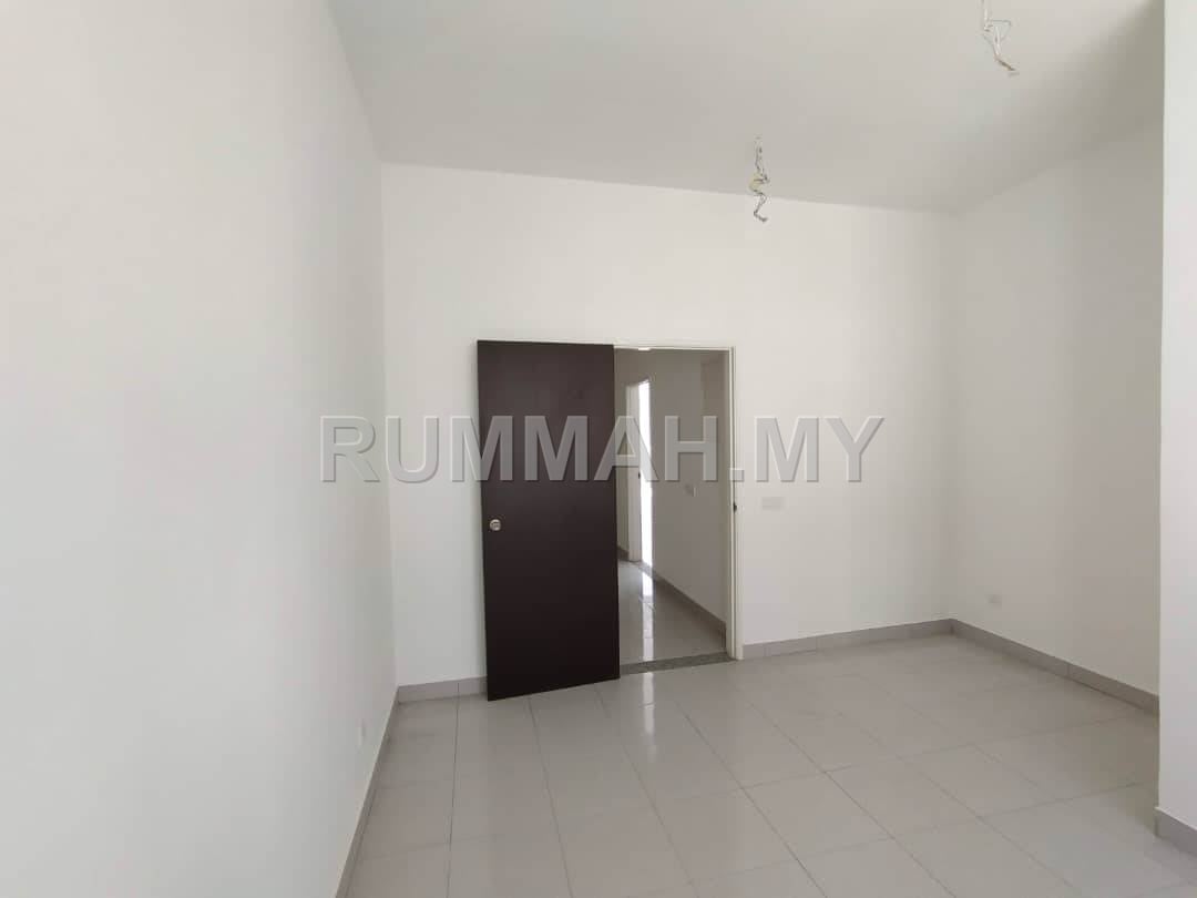 house in Sungai Ara, Penang — photo 3