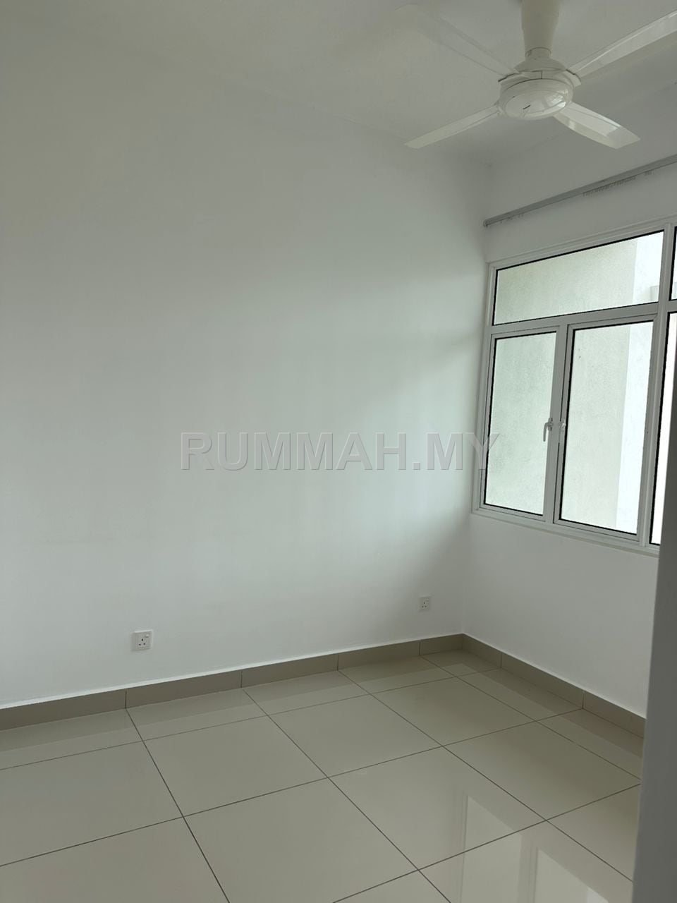 condo in Sungai Ara, Penang — photo 4