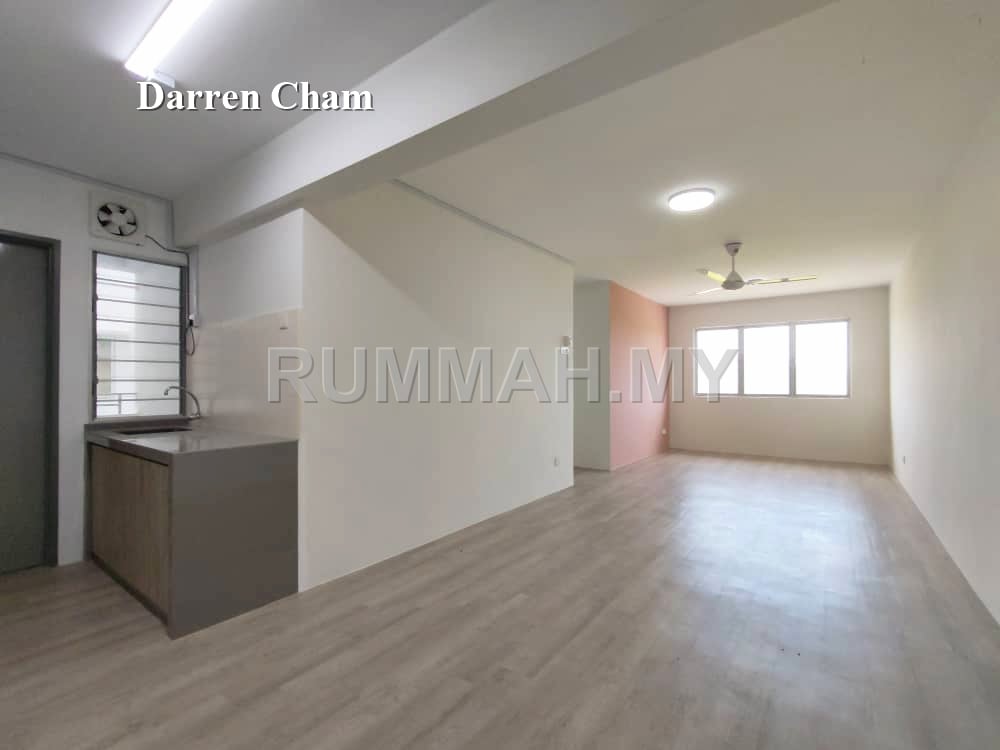 3-bedroom condo in Batu Kawan, Penang for rent - Apartment for Rent @ Pangsapuri Suria 1, Batu Kawan | Partially Furnished