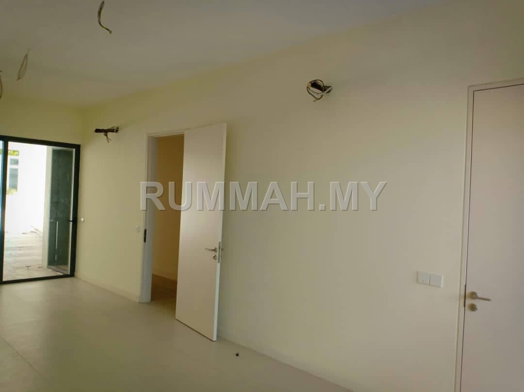house in Batu Uban, Penang — photo 3