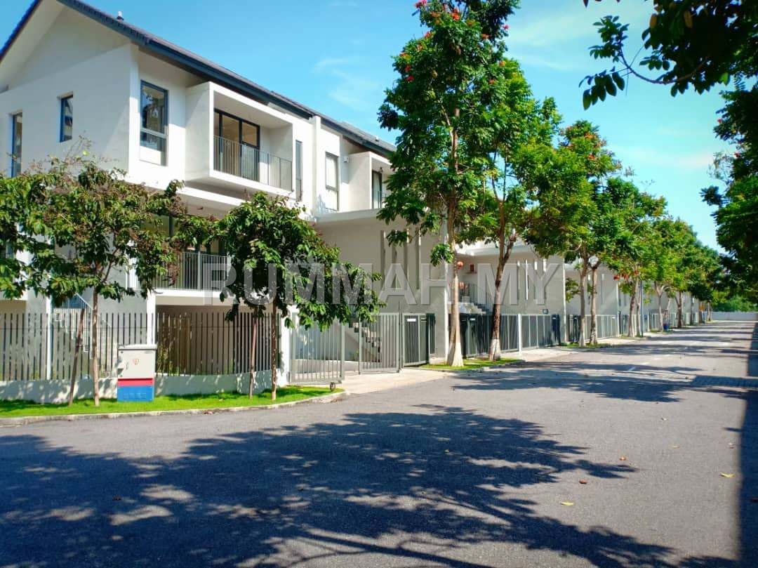 house in Batu Uban, Penang — photo 2