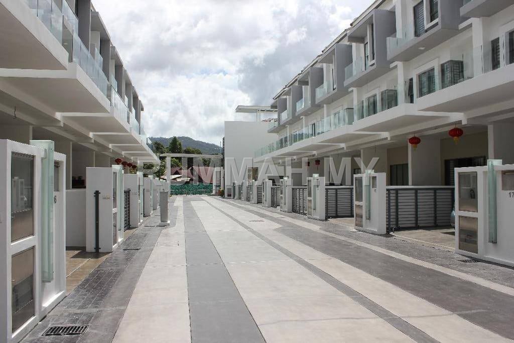 5-bedroom house in Jelutong, Penang for sale - Ardmore Residence 