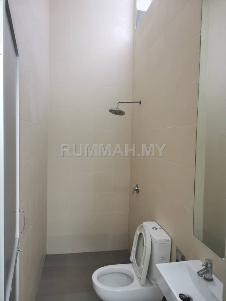 house in Jelutong, Penang — photo 5