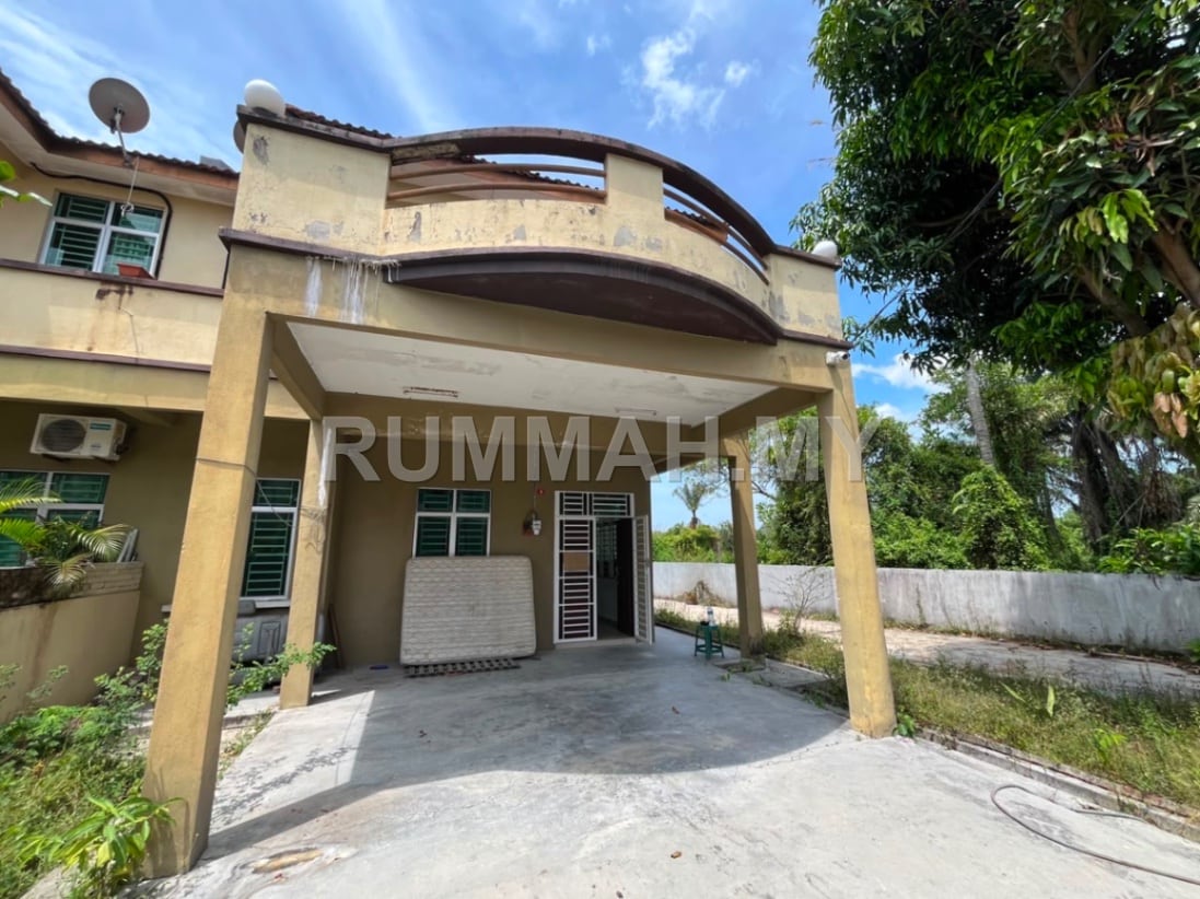 Taman Merpati Indah 2-Storey Semi-D Corner 5719sf Partially Reno Simpang Ampat