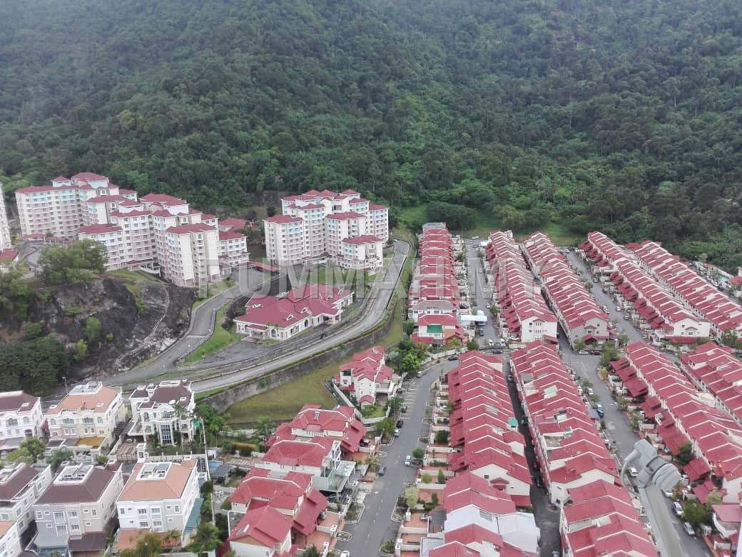 5-bedroom house in Gelugor, Penang for sale - Sunway Bukit Gambier 3 storey Terrace