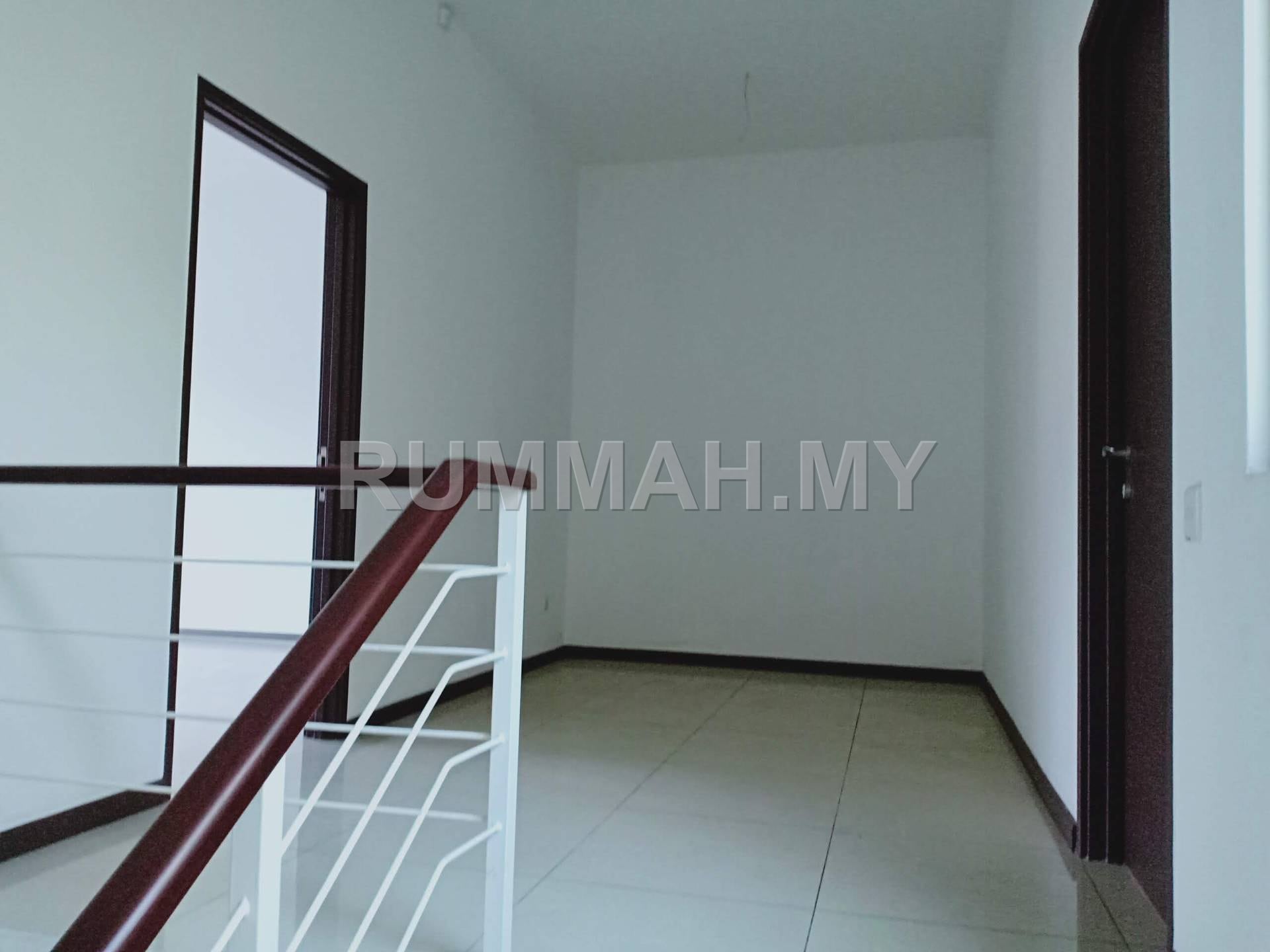 house in Batu Maung, Penang — photo 2