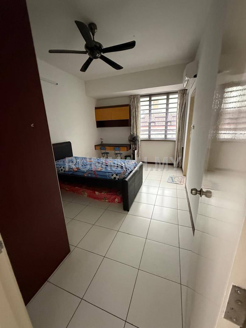 5-bedroom house in Bayan Lepas, Penang for sale - Sunway Merica Bayan Lepas