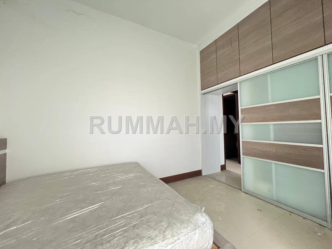 house in Batu Uban, Penang — photo 2