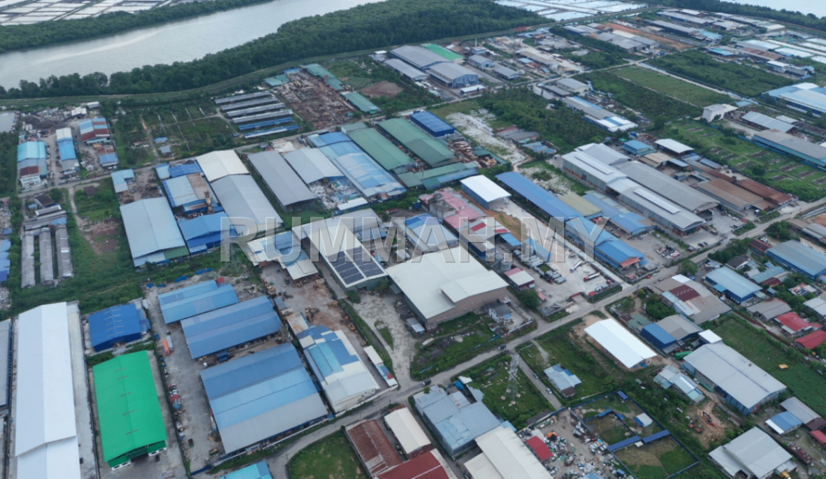 land in Simpang Ampat, Unknown — photo 2