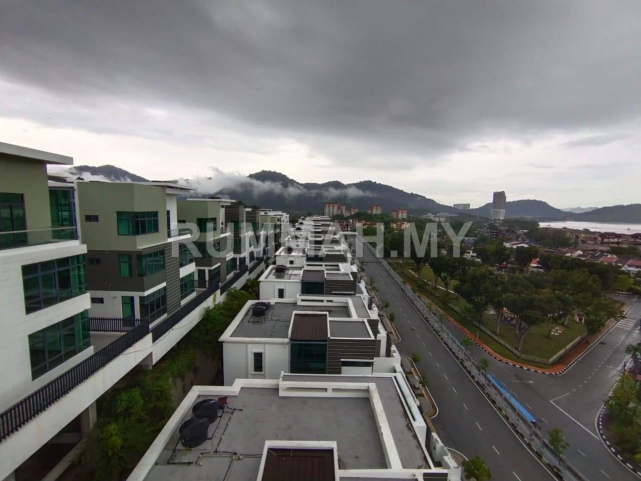 house in Teluk Kumbar, Penang — photo 3