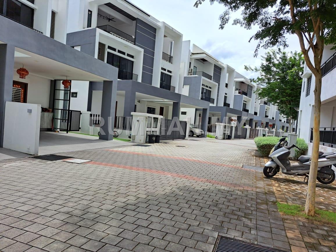 house in Sungai Ara, Penang — photo 2