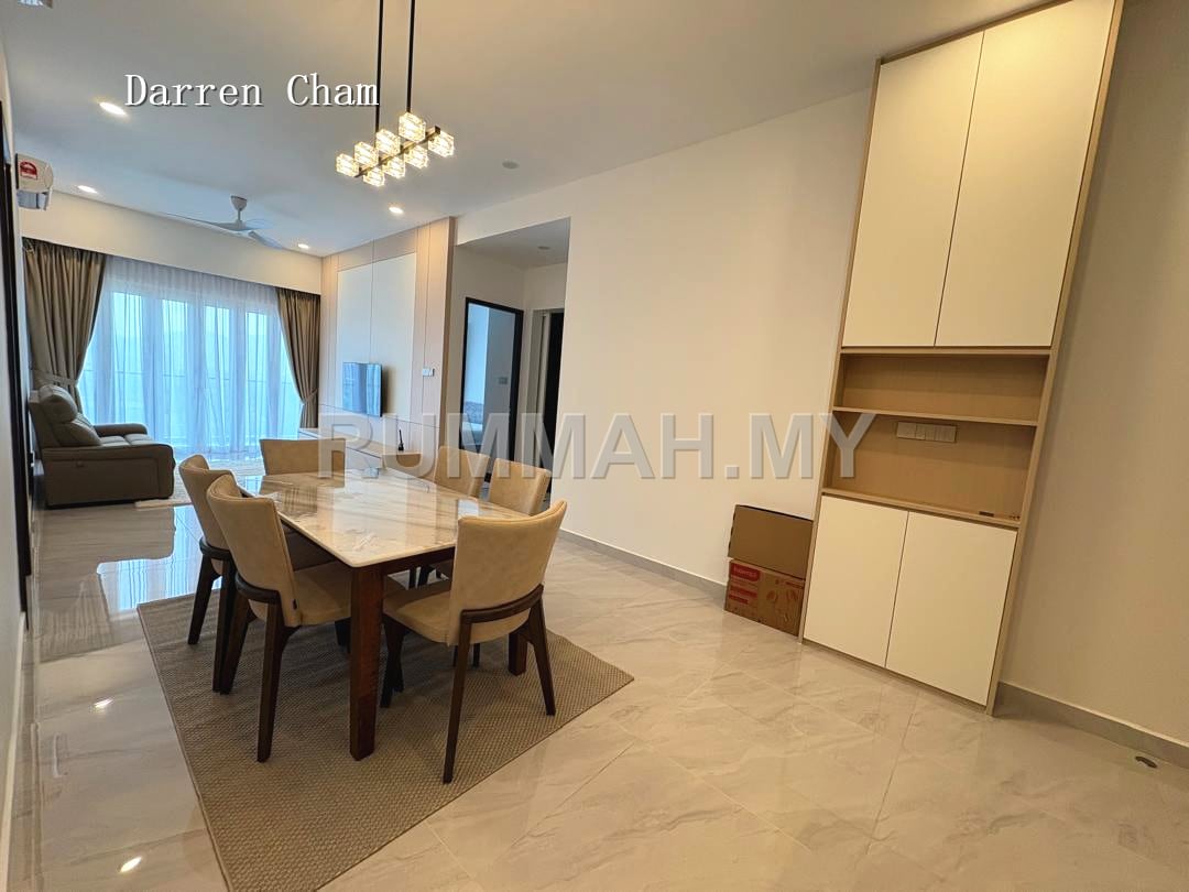 condo in Pulau Tikus, Penang — photo 2