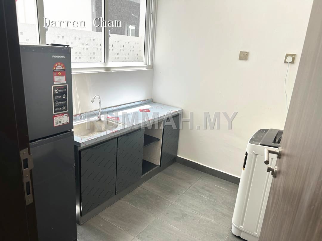 condo in Pulau Tikus, Penang — photo 3