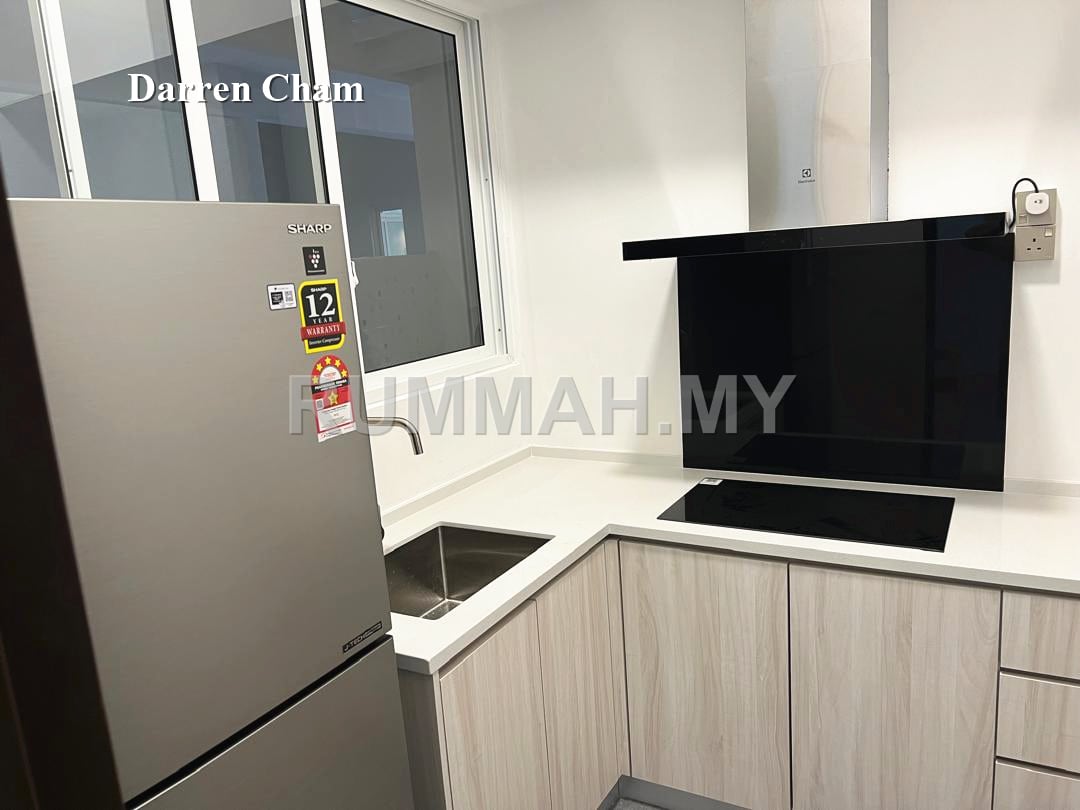 condo in Pulau Tikus, Penang — photo 3