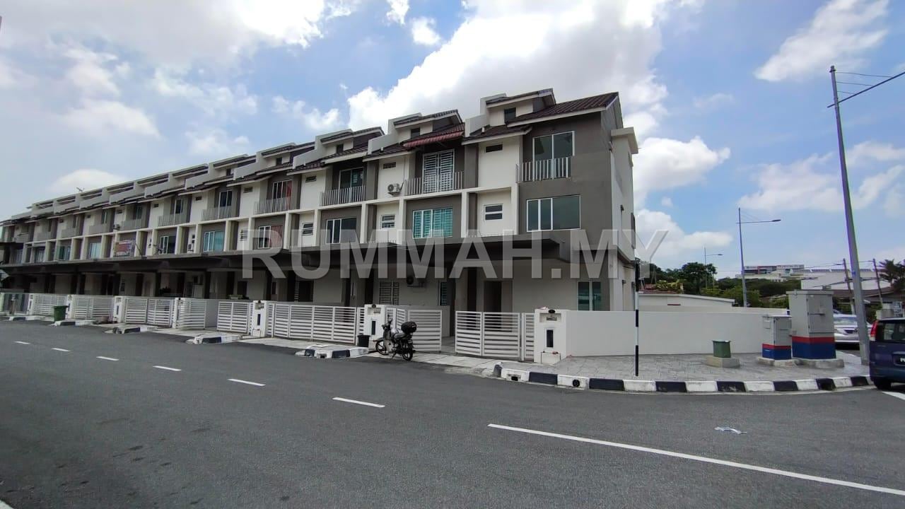 house in Bayan Baru, Penang — photo 2