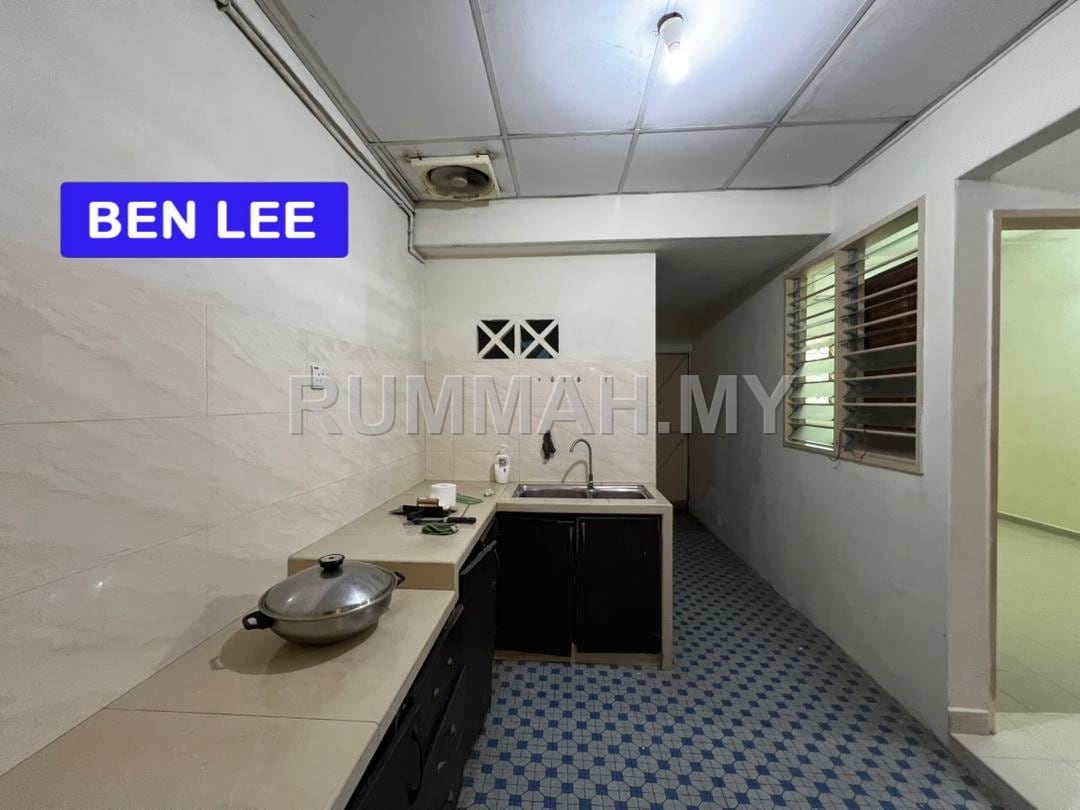 house in Gelugor, Penang — photo 6