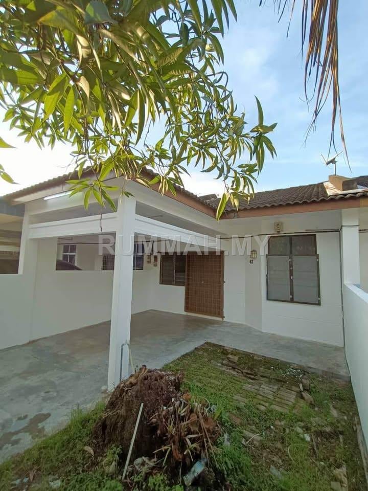 3-bedroom house in Alma, Penang for sale - Taman Impian Indah 1-Storey Terrace Fully Renovated 1200sf Alma