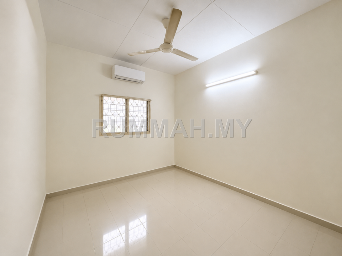 house in Sungai Nibong, Penang — photo 3