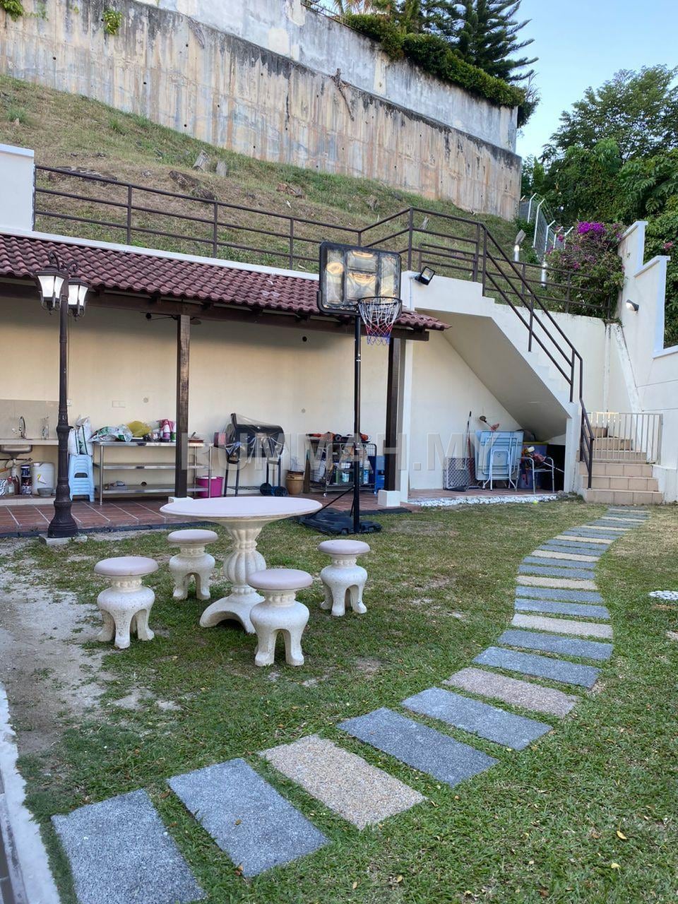 4-bedroom house in Sungai Ara, Penang for sale - Raintree Garden Sungai Ara Semi D 