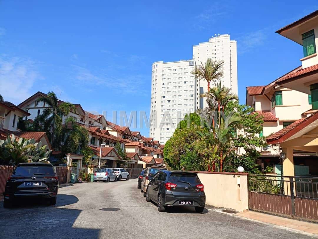 4-bedroom house in Bukit Jambul, Penang for sale - Krystal Garden, Bukit Jambul Semi D @ Jalan Rumbia