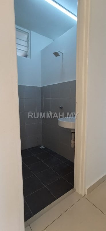 condo in Bayan Lepas, Penang — photo 7