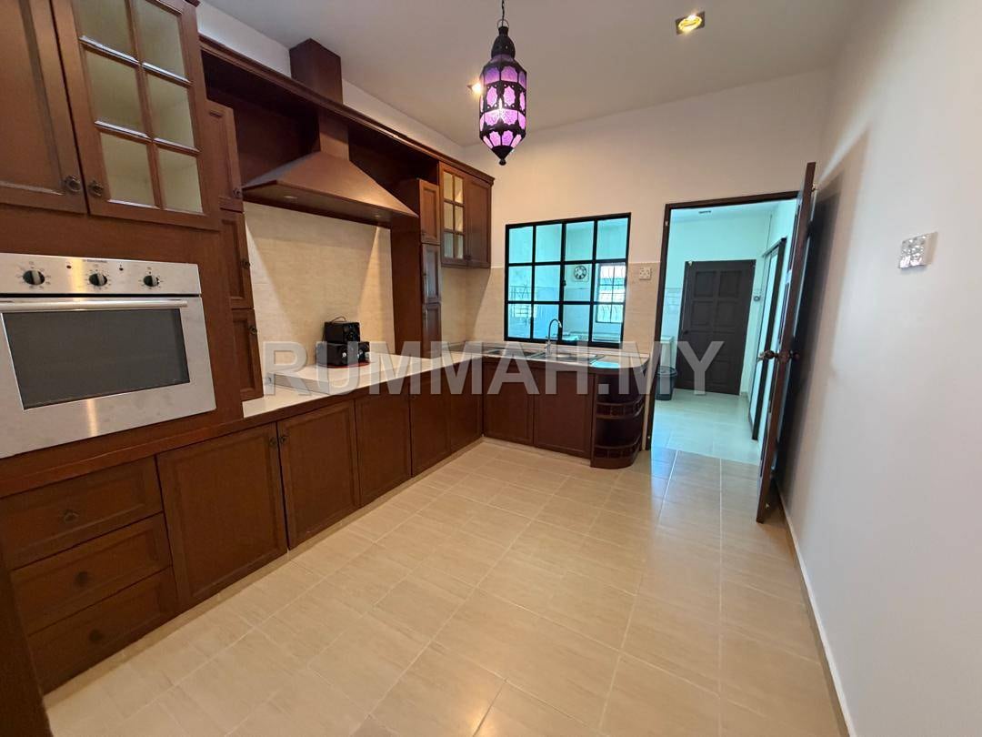 4-bedroom house in Jelutong, Penang for sale - 🏡 DOUBLE STOREY TERRACE HOUSE FOR SALE – GREENLANE 🏡