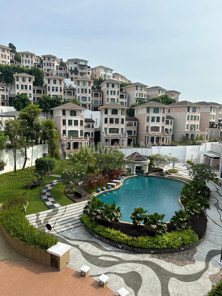 condo in Batu Ferringhi, Penang — photo 7