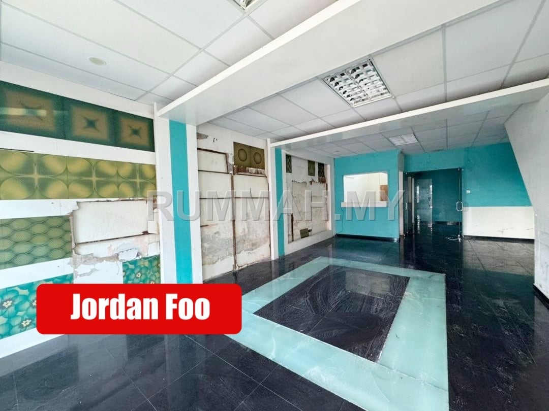 commercial in George Town, Penang for rent - 2 Storey Shophouse Jalan Rangoon Georgetown Can Park 4 cars 2600sf