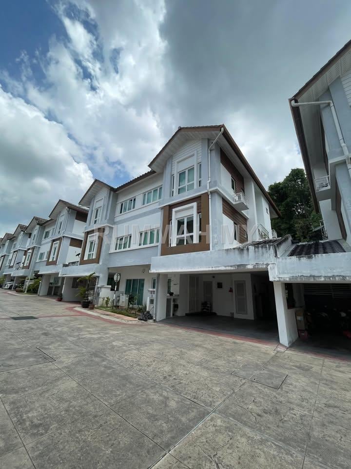 5-bedroom house in Bukit Jambul, Penang for sale - Sierra Vista, Bukit Jambul