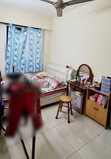 condo in Jelutong, Penang — photo 3
