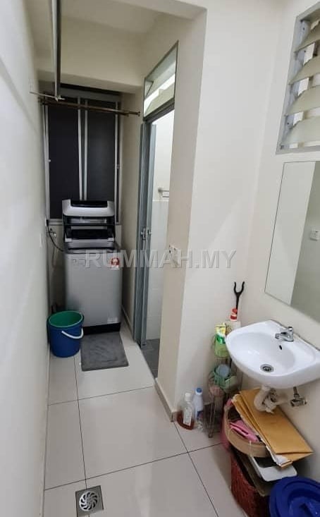 condo in Jelutong, Penang — photo 5