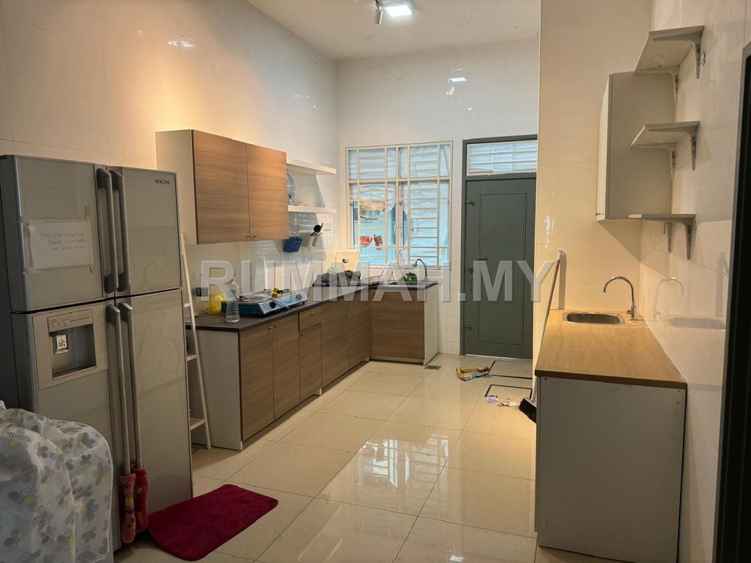 4-bedroom house in Batu Maung, Penang for sale - Prestige V - Batu Maung Terrace