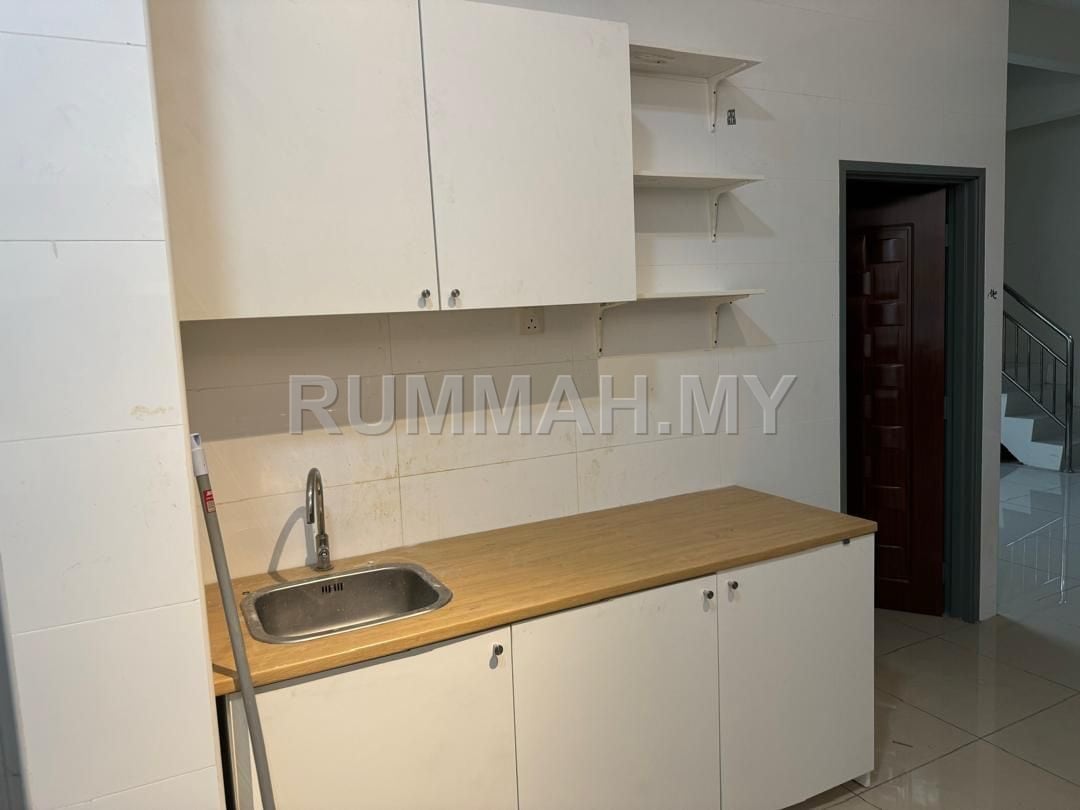 house in Batu Maung, Penang — photo 3