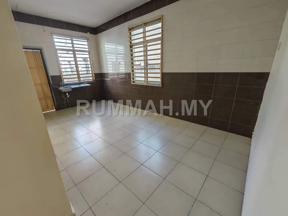SImpang ampat Tmn Murai Jaya, Double storey Semi D, No facing House