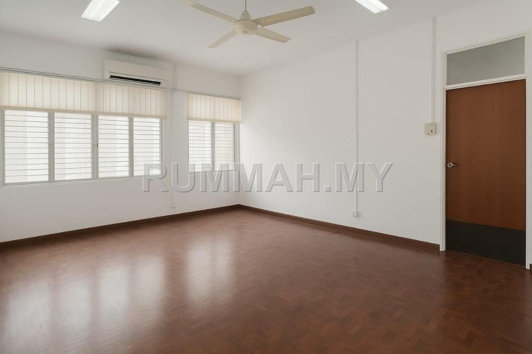 house in Pulau Tikus, Penang — photo 4