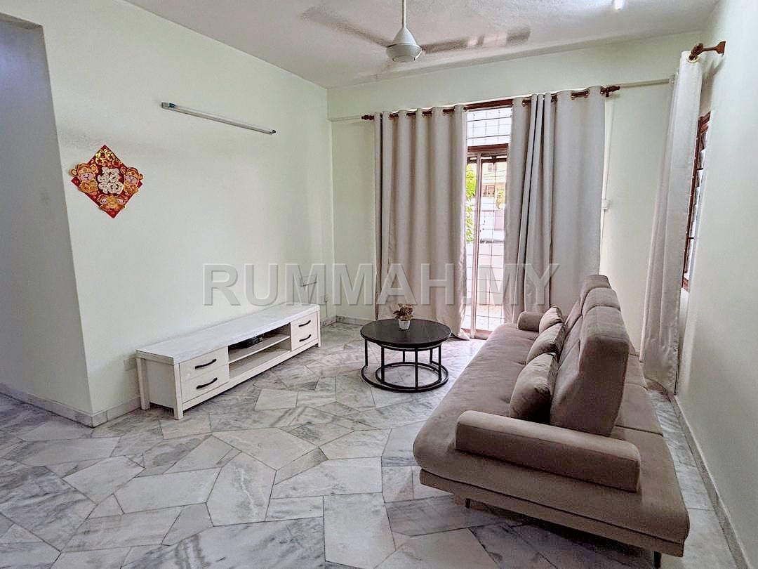 3-bedroom condo in Gelugor, Penang for rent - Mutiara Court 3 @ Jelutong For Rent 