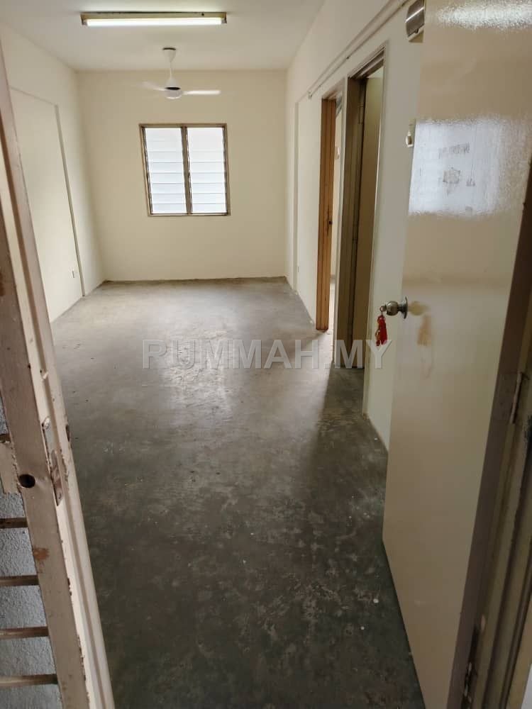3-bedroom condo in Perai, Penang for rent - Taman Nagasari Flat at Perai, Penang.