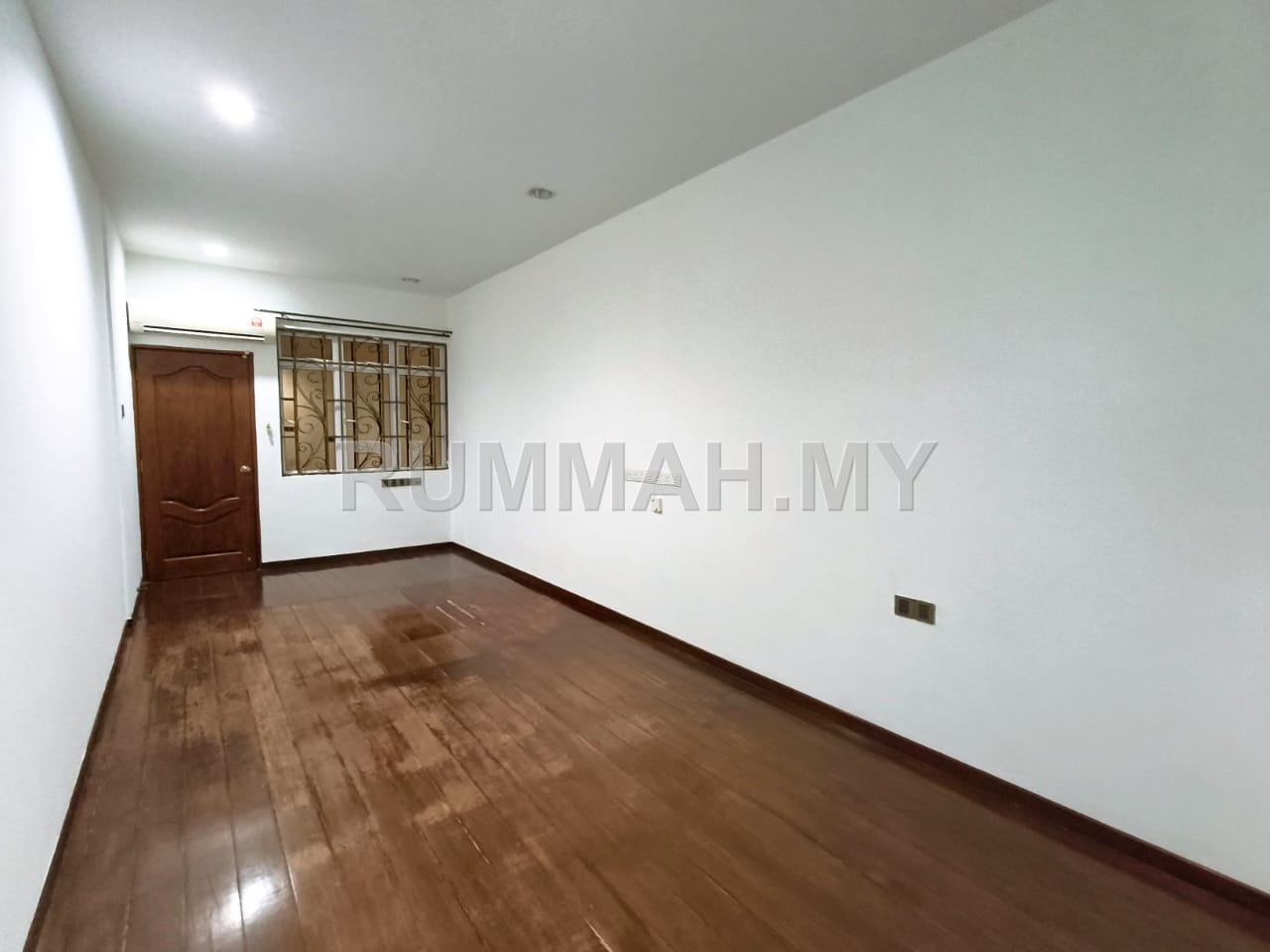 house in Jelutong, Penang — photo 3