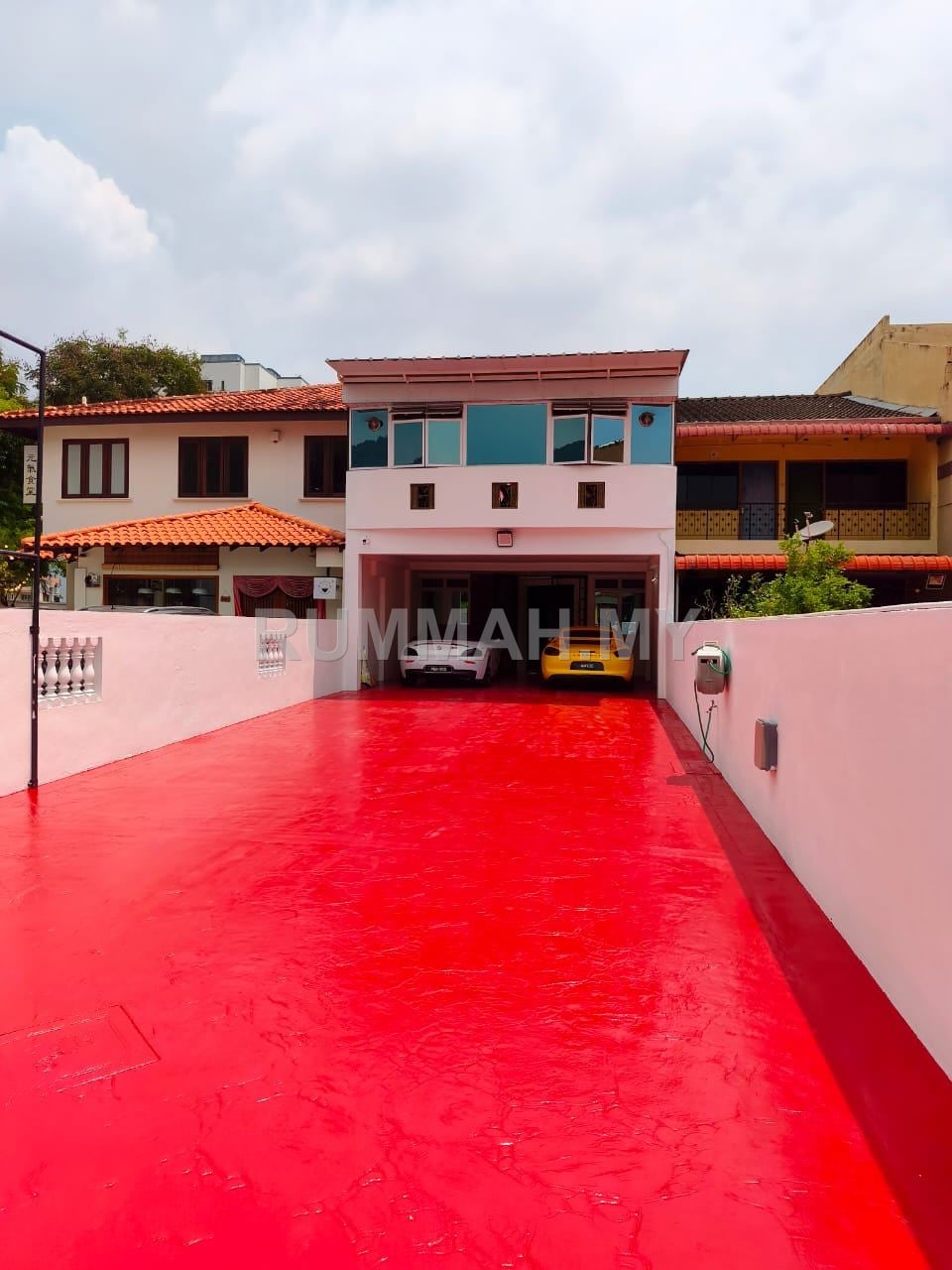4-bedroom house in Jelutong, Penang for rent - 2 Storey Terrace @ Taman Guan Joo Seng Greenlane 8 Car Parks 